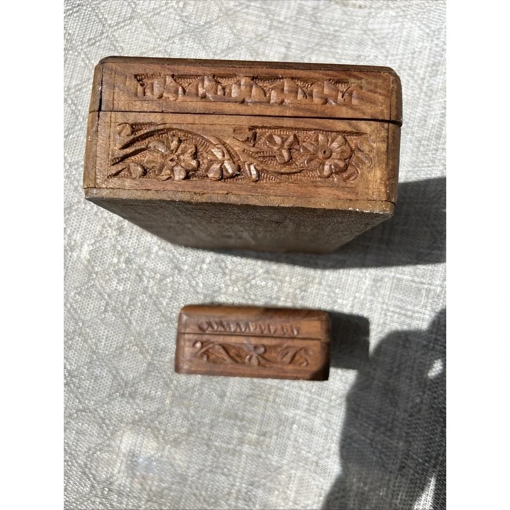Vintage Hand Carved Wood Trinket Box Set Floral Inlay Made in India 2pc